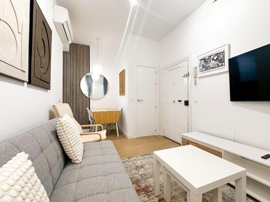 Cozy 2Bd Flat City Center + Ac Apartment Madrid Exterior photo