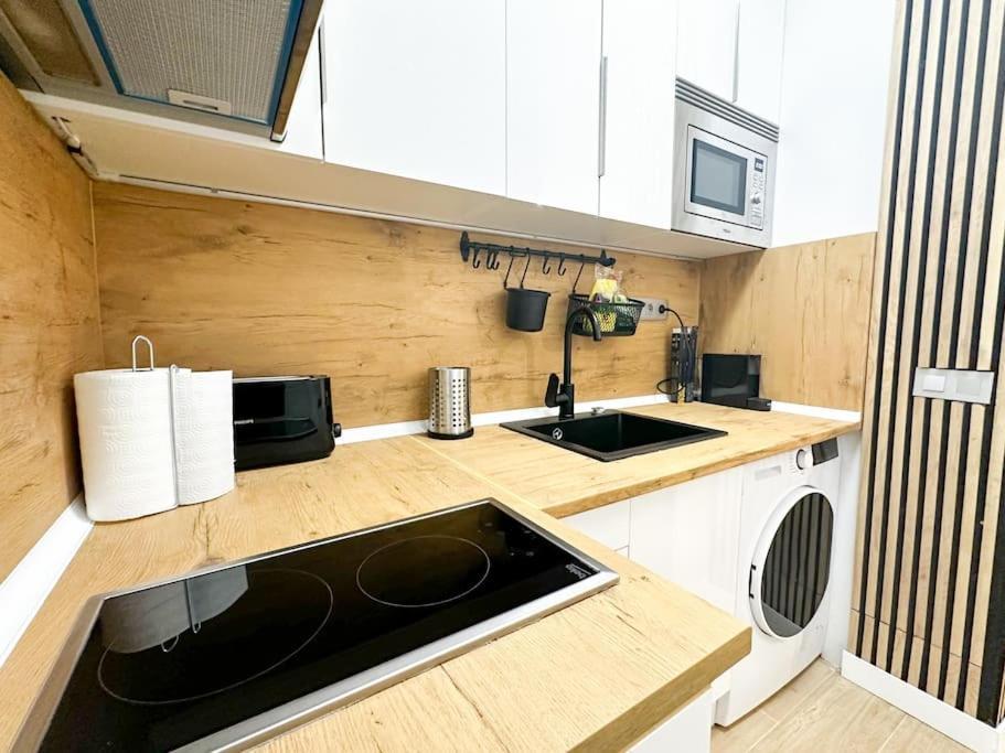Cozy 2Bd Flat City Center + Ac Apartment Madrid Exterior photo